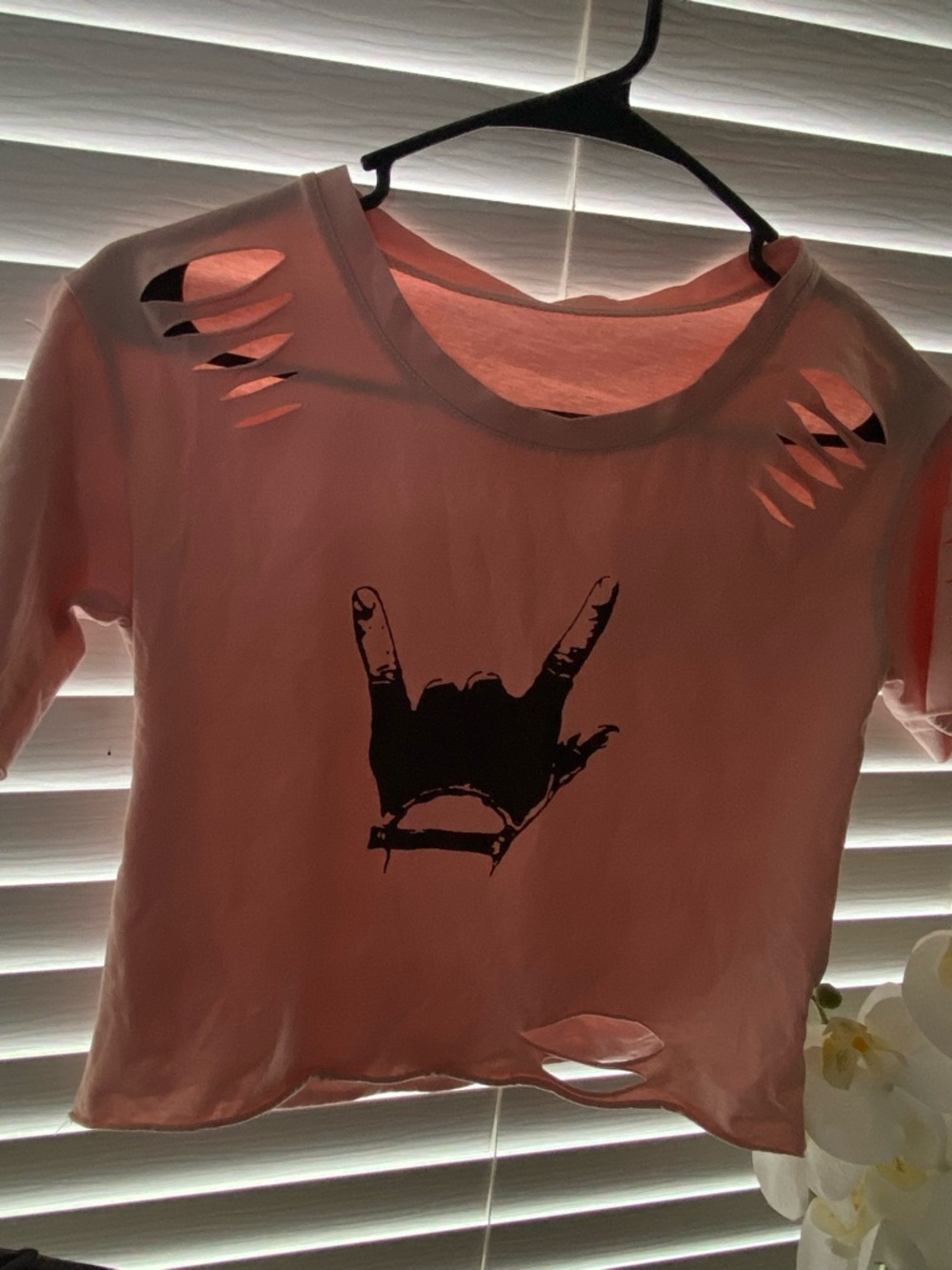Pink Distressed Graphic Crop tops Rocking design- Hand Sign Print. Size S